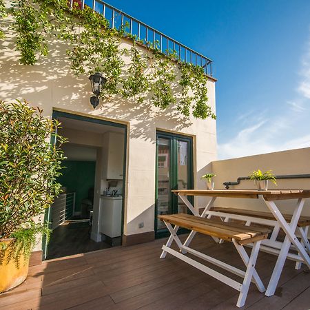 Apartamentos Cruz Мадрид Екстериор снимка