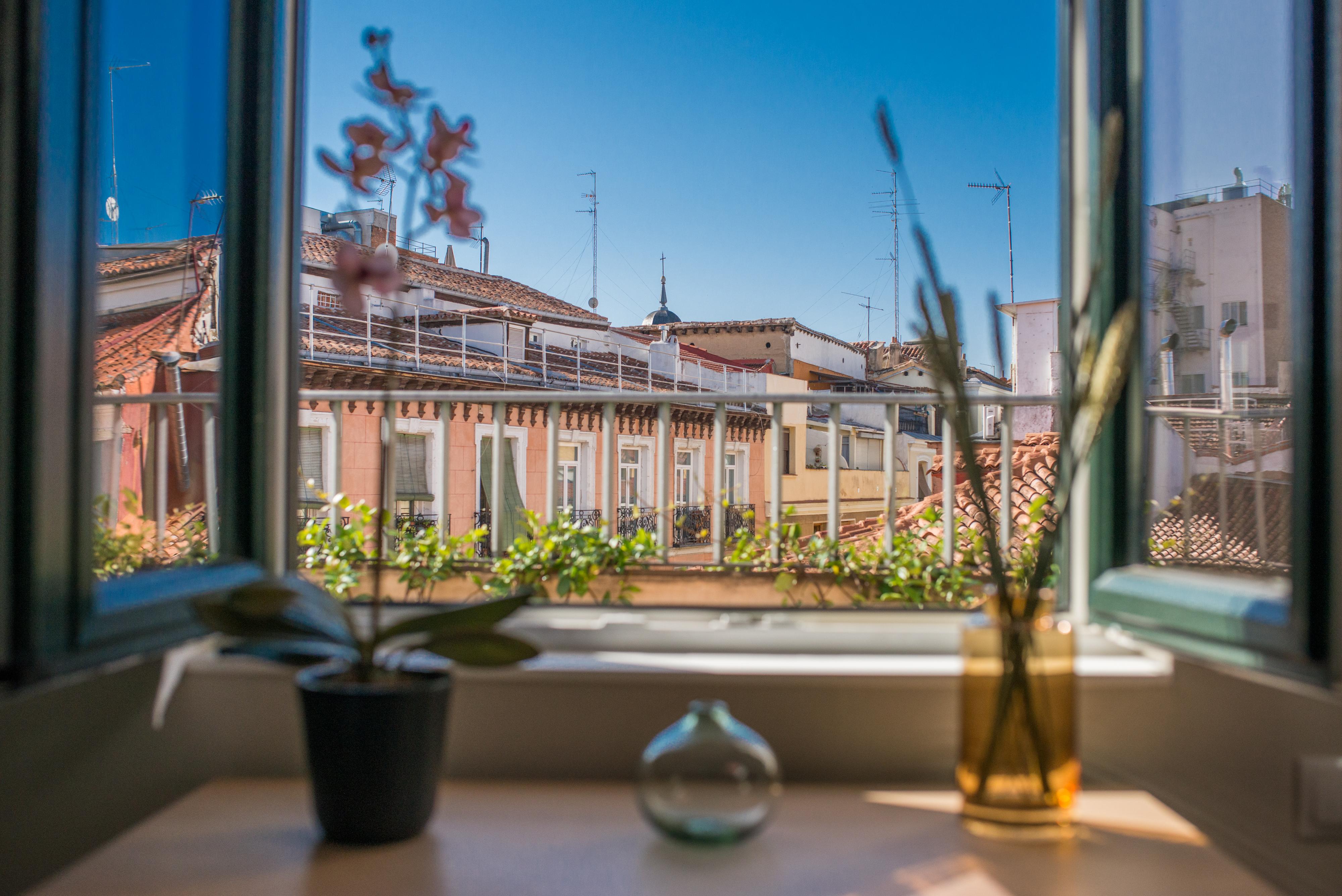 Apartamentos Cruz Мадрид Екстериор снимка