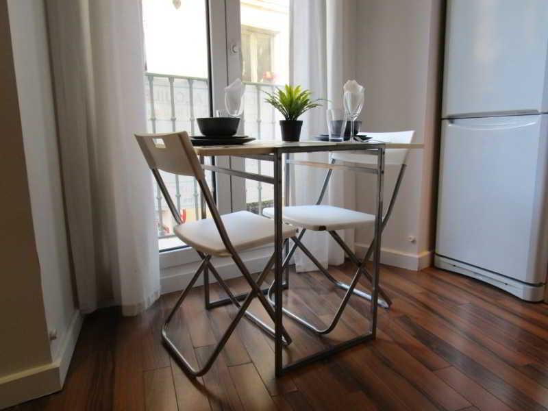 Apartamentos Cruz Мадрид Екстериор снимка